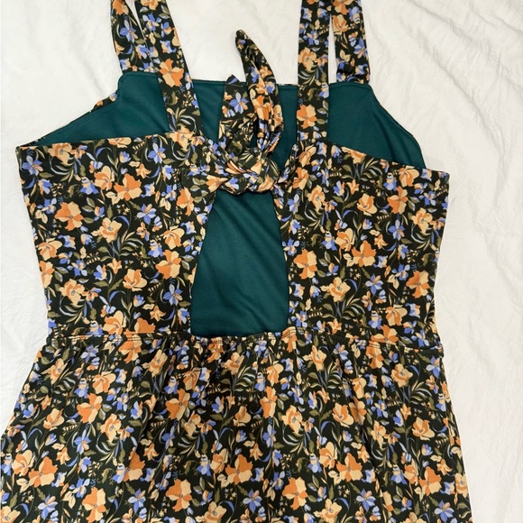 GILLI Floral Sleeveless Dress - Picture 5 of 7